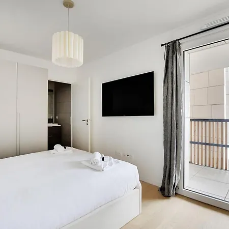 Magnificent Apartment- 3br 8p-proche De La Seine *